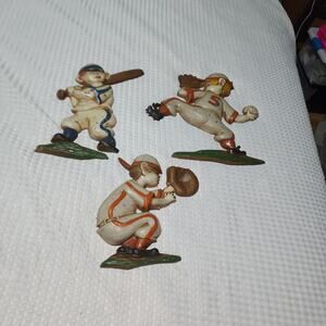 VINTAGE BEXTON 1970 USA CAST METAL BASEBALL WALL DECOR HANGINGS SET OF 3